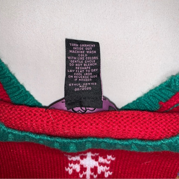 🆕 Christmas Holiday Sweater Girl’s Medium Reindeer Sequin Glitter Knit Pullover - Picture 5 of 7